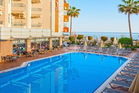 Monart City Hotel - All Inclusive, Pool