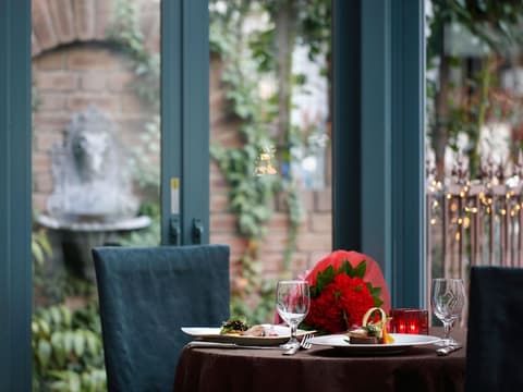 Hotel Monterey La Soeur Ginza, Dining