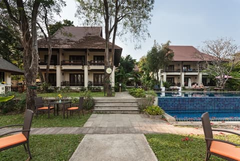 Lanna Dusita Riverside Boutique Resort