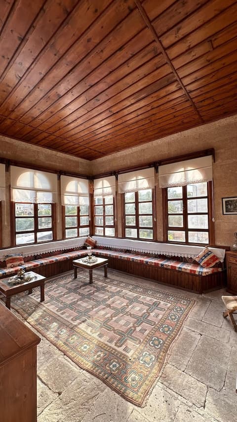 Yusuf Yigitoglu Konagi - Special Class