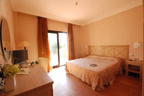 Mahara Hotel & Wellness, Room
