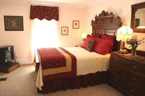 Isaiah Jones Homestead Bed & Breakfast, Room