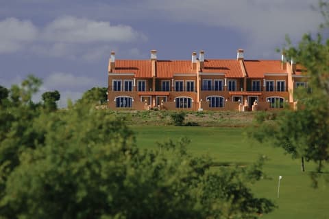 Dolce by Wyndham CampoReal Lisboa