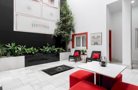 Hotel del Pintor Historical Center, by Hoteles con Cultura