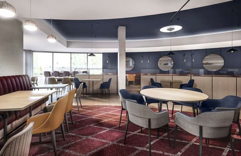 Hyatt Place London Heathrow Airport