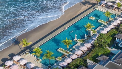 The Seminyak Beach Resort & Spa, Pool