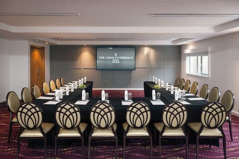 The Louis Fitzgerald Hotel, Meeting facility