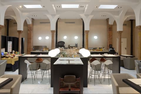 Petit Palace Plaza Malaga Hotel, Breakfast area