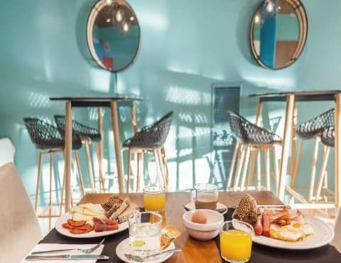 AZZ Valencia Táctica