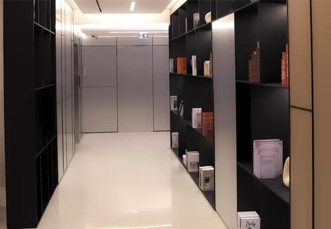 Golden Tulip Sharjah, Lobby