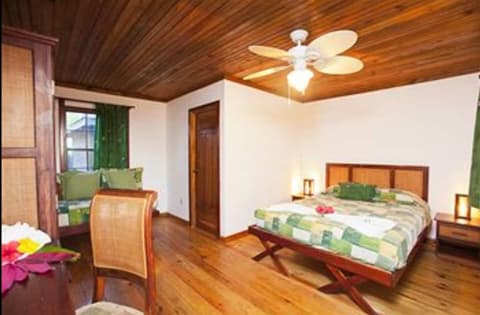 Las Rocas Resort And Dive Center, Room