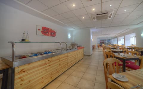 Hotel Primera, Restaurant