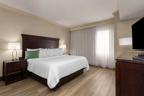 Hawthorn Extended Stay by Wyndham West Palm Beach Airport, Room
