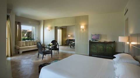 L'Ea Bianca Luxury Resort