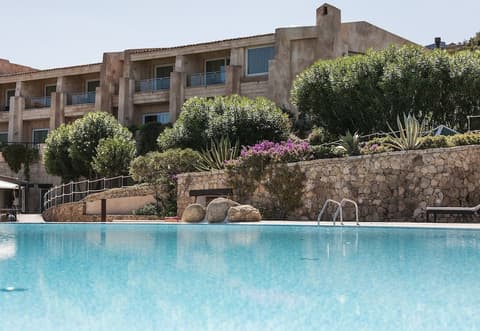 L'Ea Bianca Luxury Resort