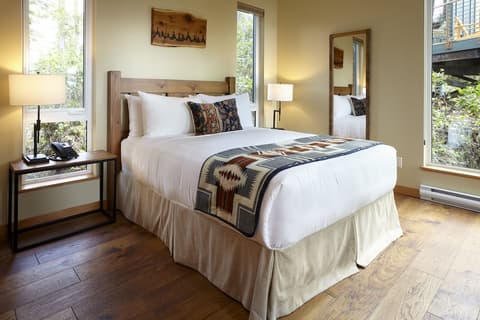 Middle Beach Lodge, Room