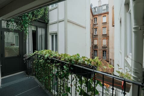 Hôtel Albert 1er, Front of property