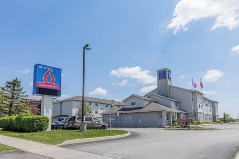 Studio 6 Mississauga, ON - Toronto, Front of property