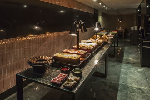 WZ Hotel Jardins, Breakfast buffet