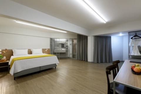 San Marino Suite Hotel, Room