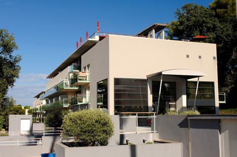 Appart Hotel Odalys City Antibes Olympe, Front of property
