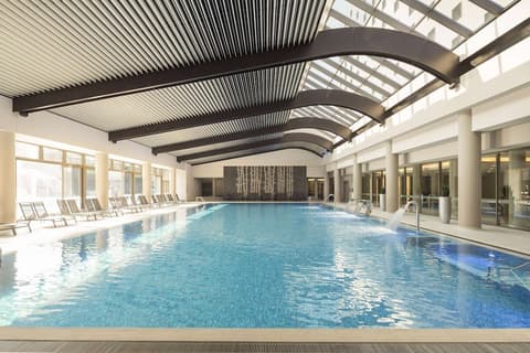 Ramada Plaza by Wyndham Bucharest Convention Center, Pool