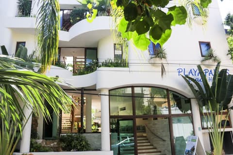 Playa Palms Beach Hotel