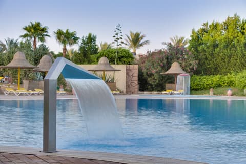 Parrotel Aquapark Resort, Pool