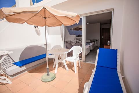 Servatur Montebello, Terrace/patio