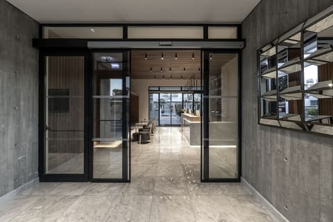 Anemi Hotel & Suites