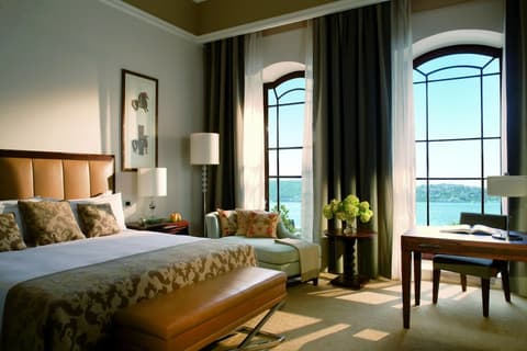 Four Seasons Hotel Istanbul at the Bosphorus, Room