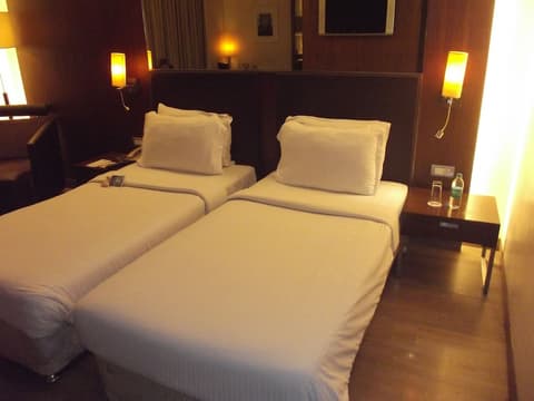 St Laurn Koregaon Park Pune, Room