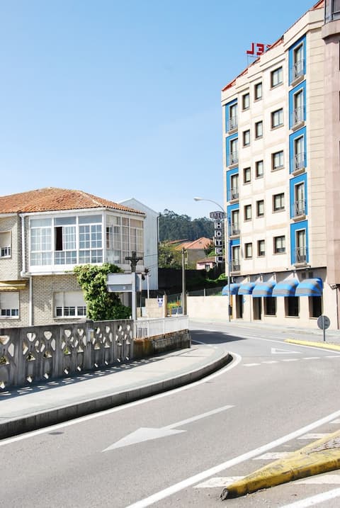 Hotel Montemar, Exterior