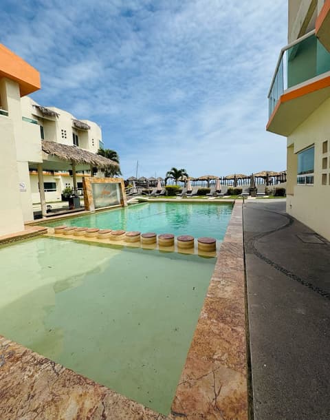 Artisan Playa Esmeralda Family Beach Hotel