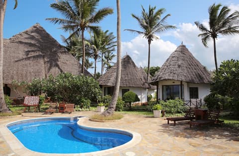 Sultan Sands Island Resort & Spa, Terrace/patio