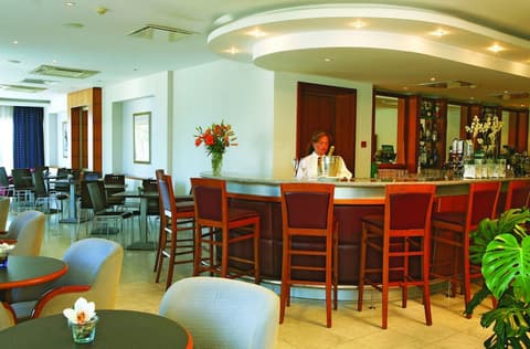 Cynthiana Beach Hotel