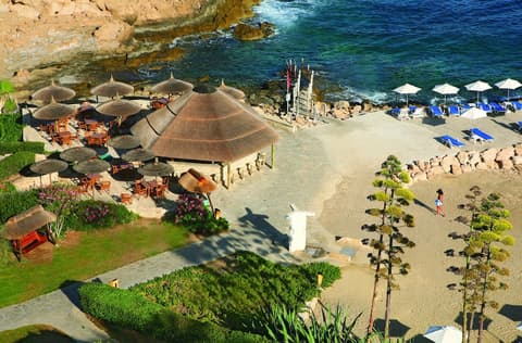 Cynthiana Beach Hotel, Bar (on property)