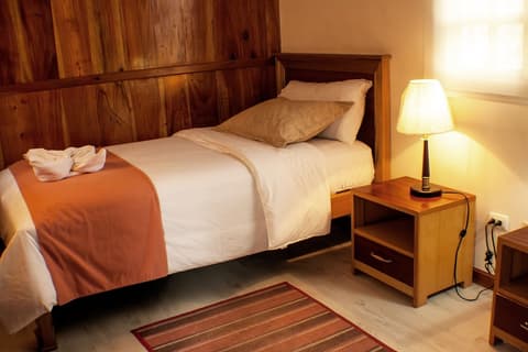 The Wooden House Lodge