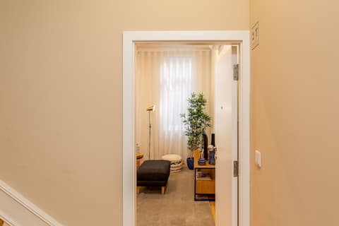 YOUROPO - Cosy, Interior entrance