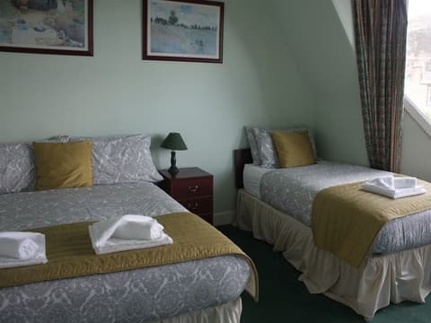 Airdenair Guest House, Room