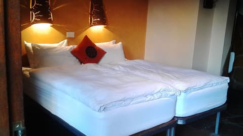 Hotel A La Mer, Room