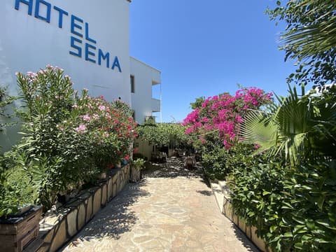 Hotel Sema