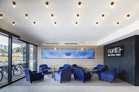 Mantra MacArthur Canberra, Lobby sitting area