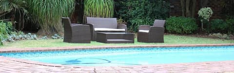 The Pecan Tree, Outdoor pool