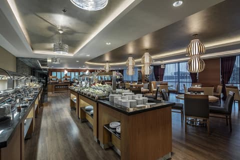 DoubleTree by Hilton Istanbul Topkapi, Breakfast buffet