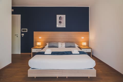 Trip Room & Breakfast, Room