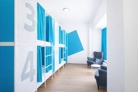 WOW City Hostel