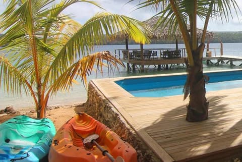 Tongan Beach Resort, Outdoor pool