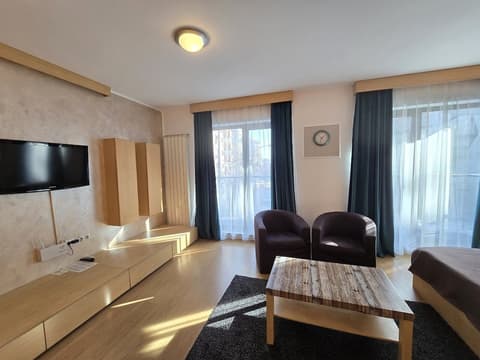 Decebal Residence Apartments, Room