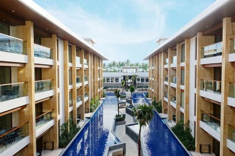 Henann Crystal Sands Resort